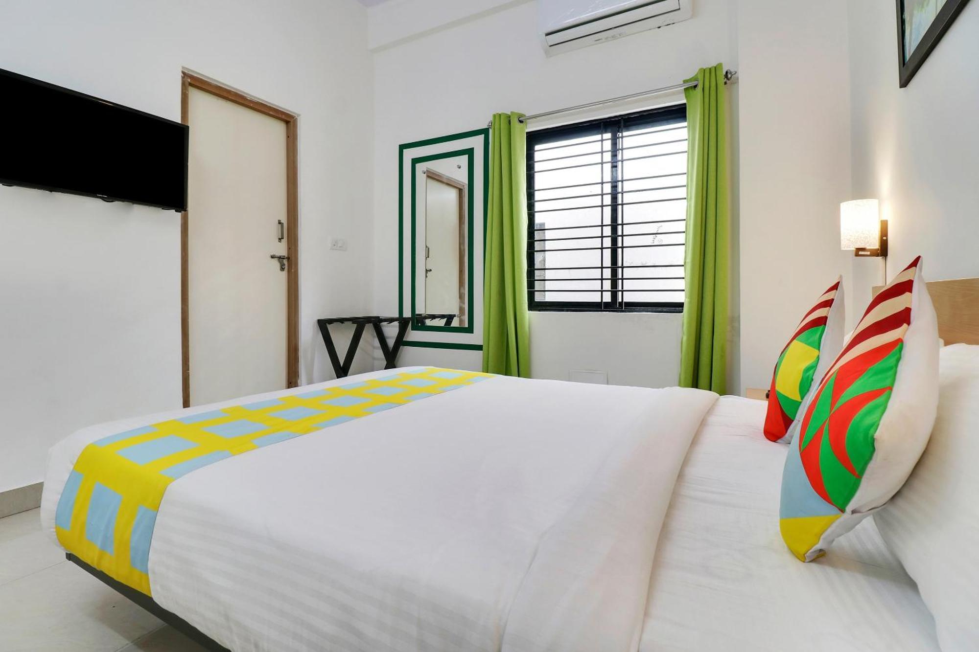 Hotel O Leva Homes Near Baiyappanahalli Metro Station Bangalore Exterior photo
