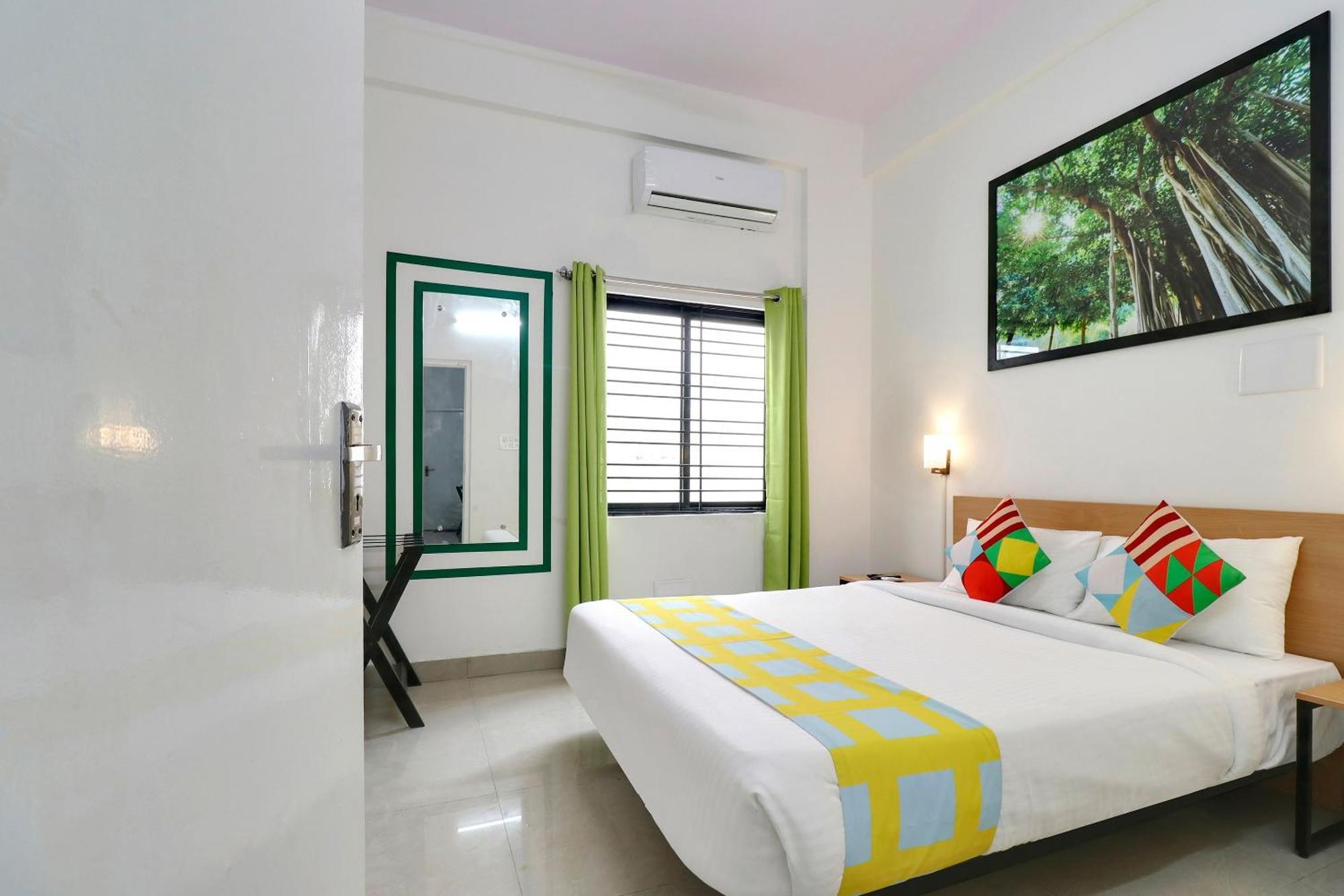 Hotel O Leva Homes Near Baiyappanahalli Metro Station Bangalore Exterior photo